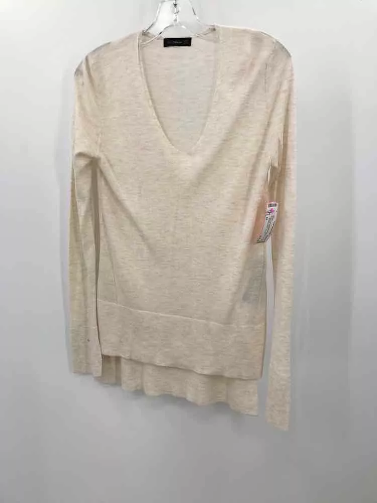 Pre-Owned Zara Ivory Size XS Sweater