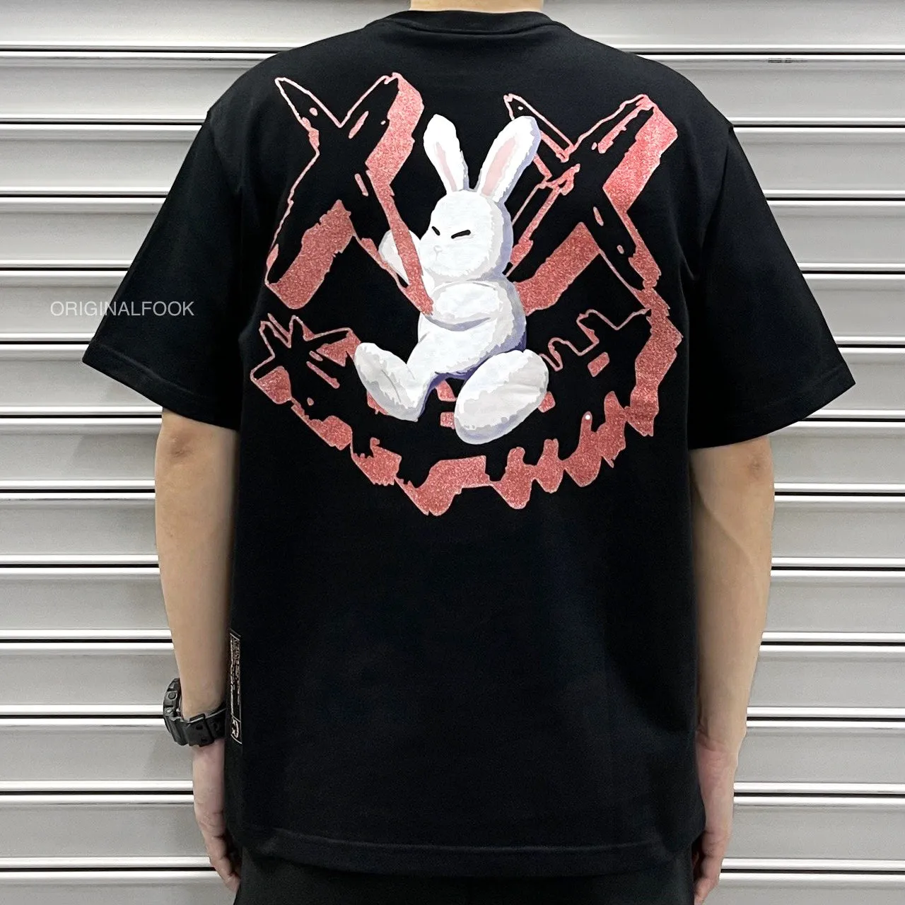 Rickyisclown [RIC] Hanging Bunny Smiley Tee Black [R27230418G-P8]