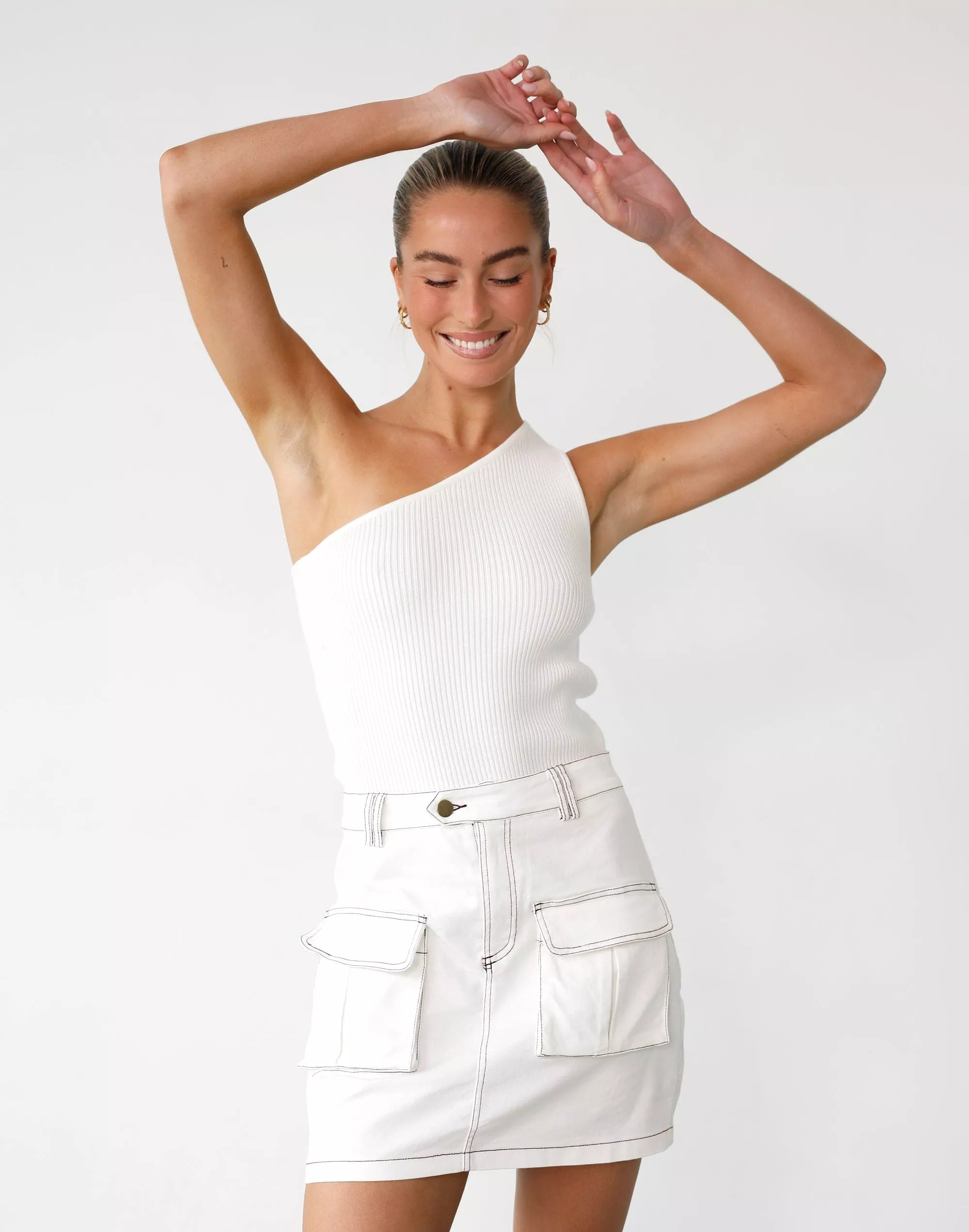 Riya Mini Skirt (White)