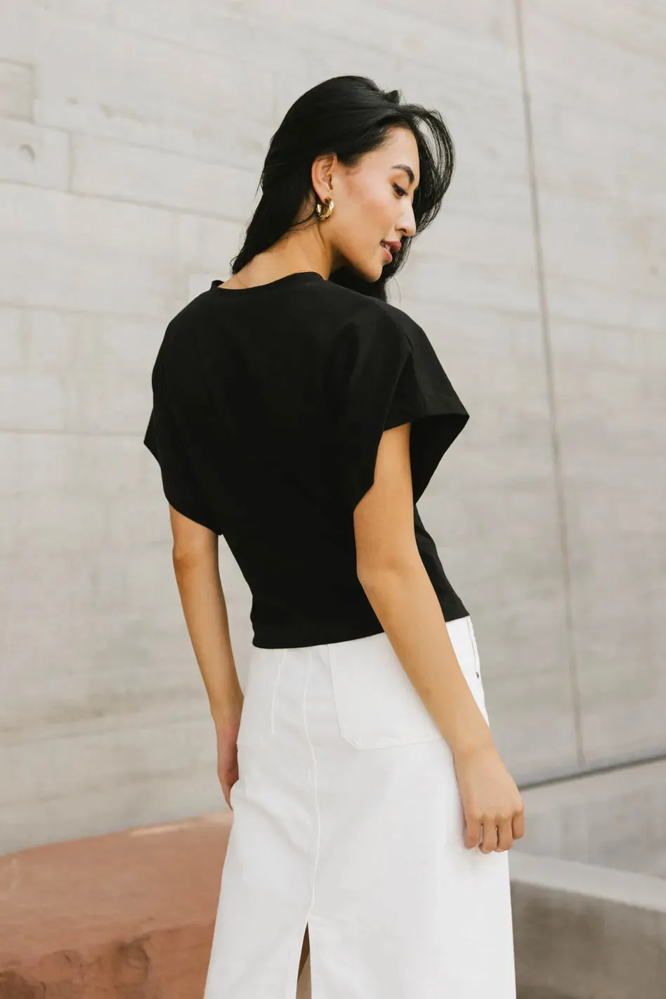 Teagan Basic Tee in Black - FINAL SALE