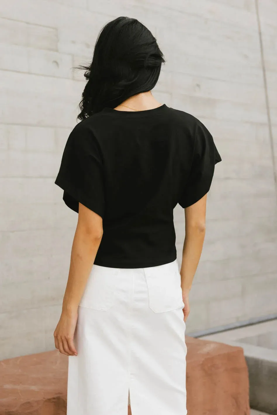 Teagan Basic Tee in Black - FINAL SALE